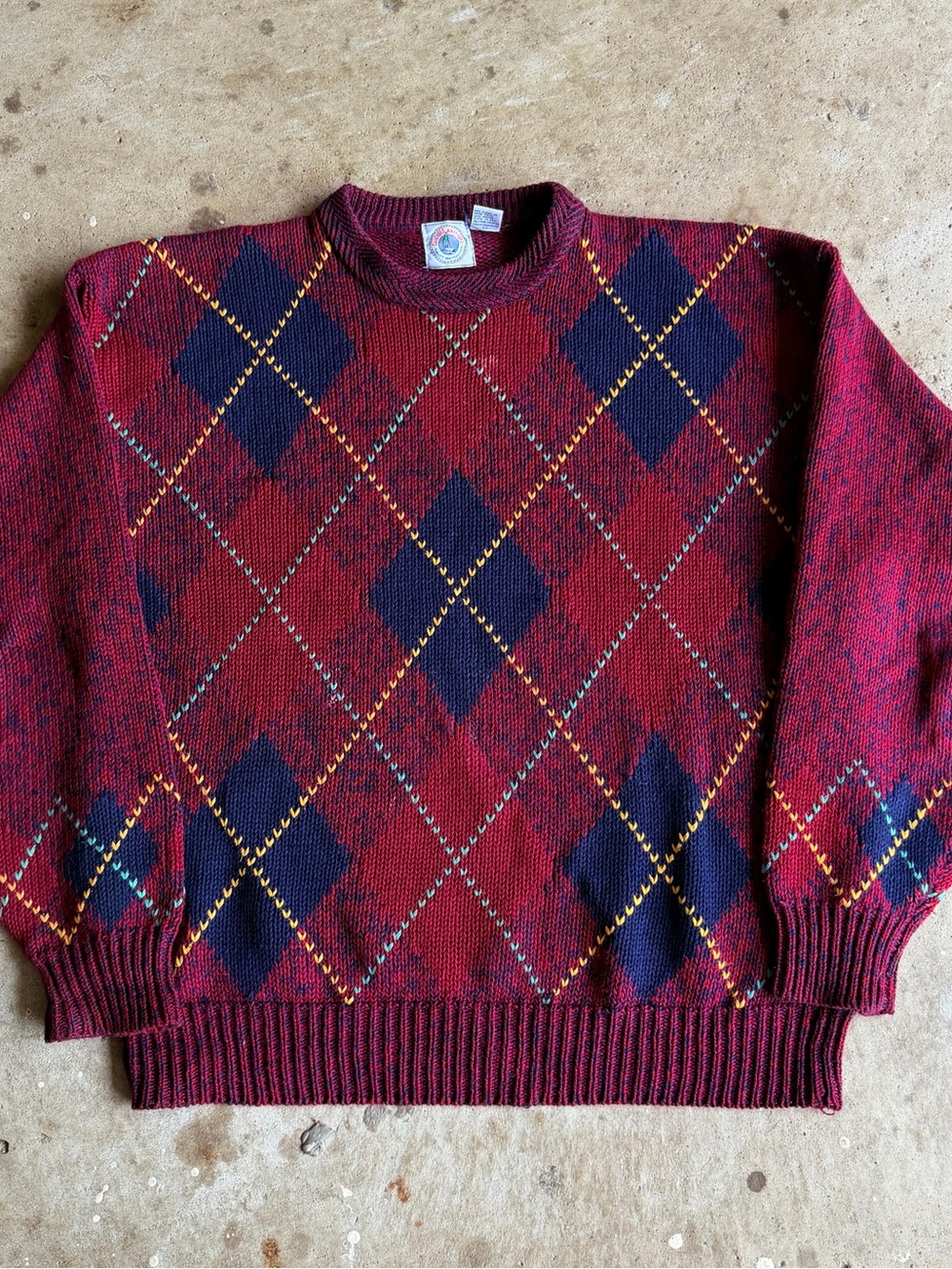 Classic Argyle Crewneck Sweater - Burgundy